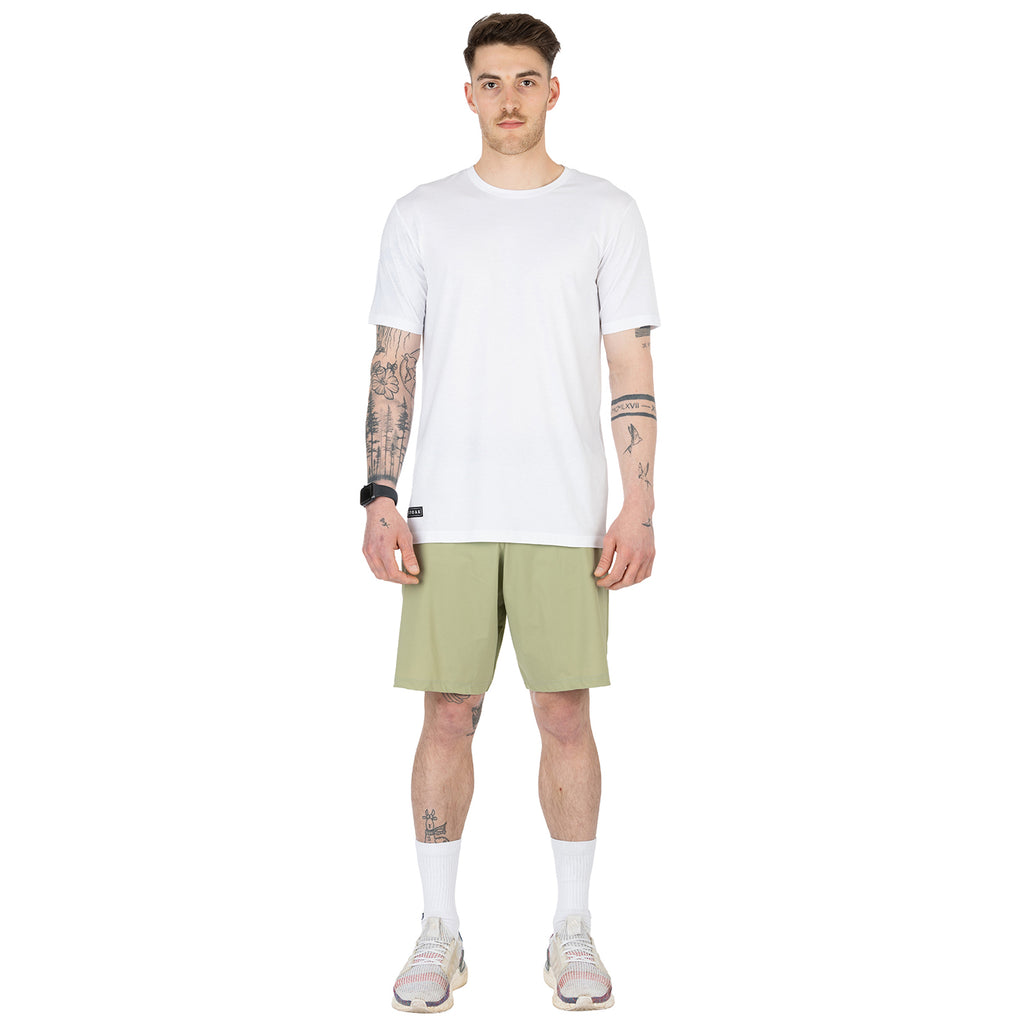 STOAK White Forest grün Herren Outfit t-shirt und performance shorts